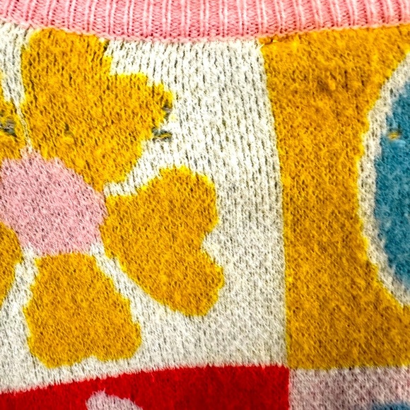 3 for $20 🌸 Dreamers Pink and Yellow Crew Neck Sweater Artistic Design - Picture 7 of 7